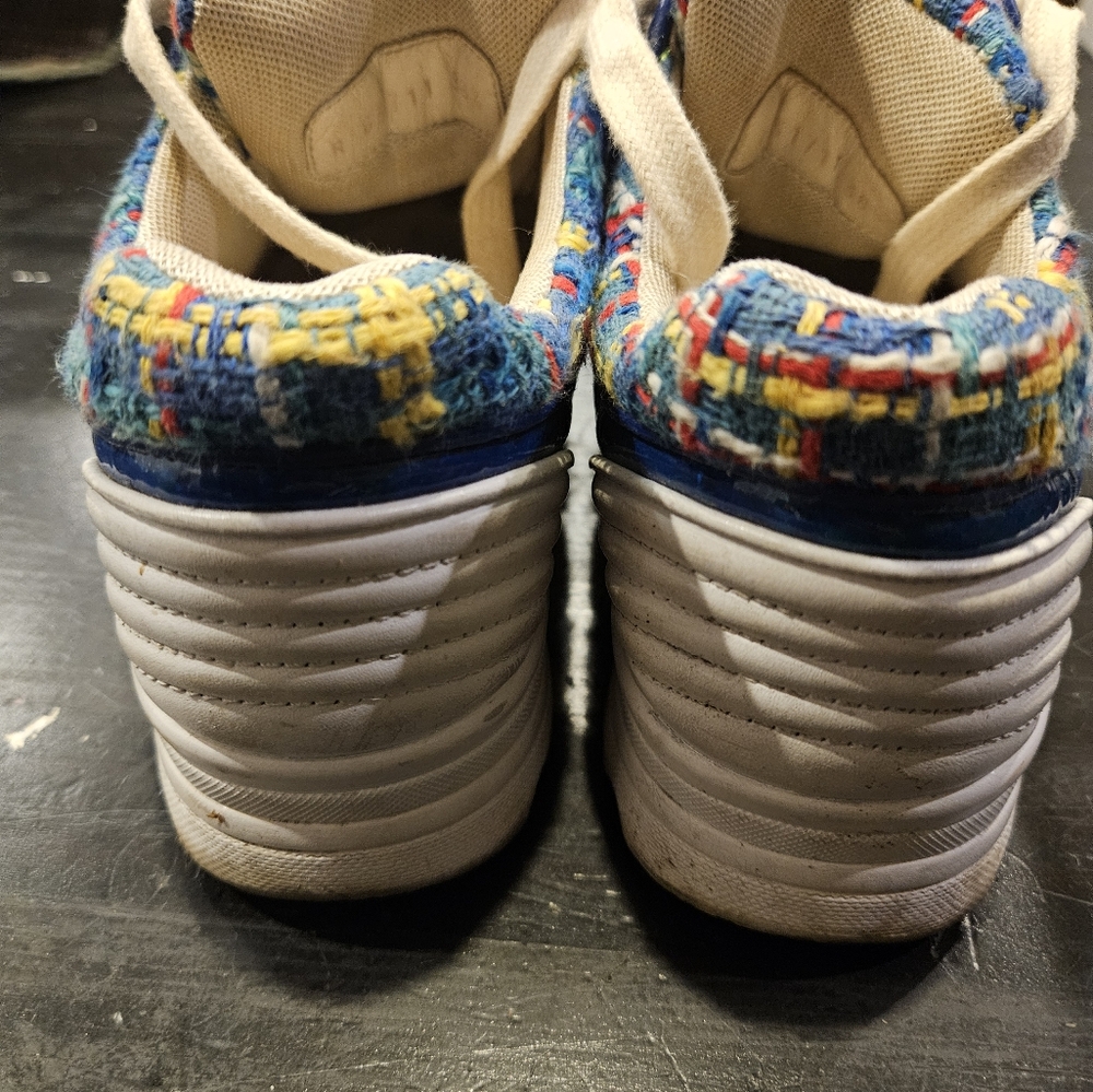 Chanel Tweed Multicolor Limited Edition Size 38.5.  Veey Nice - Picture 4 of 6